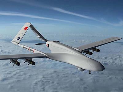 Bayraktar TB2 , Bayraktar TB2 uçuş rekorları kırdı.